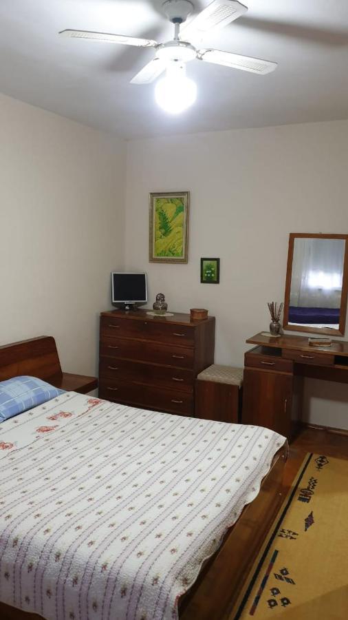 Valentina'S Apartment Тирана Экстерьер фото